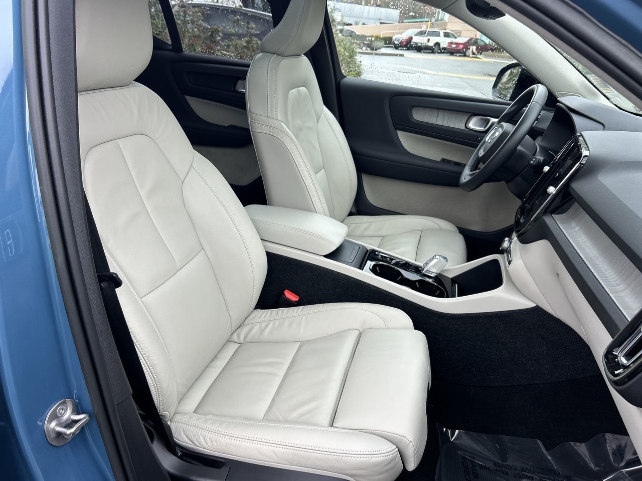 2023 Volvo XC40 in Richmond, British Columbia