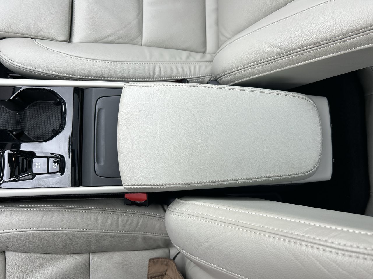 2023 Volvo XC40 in Richmond, British Columbia