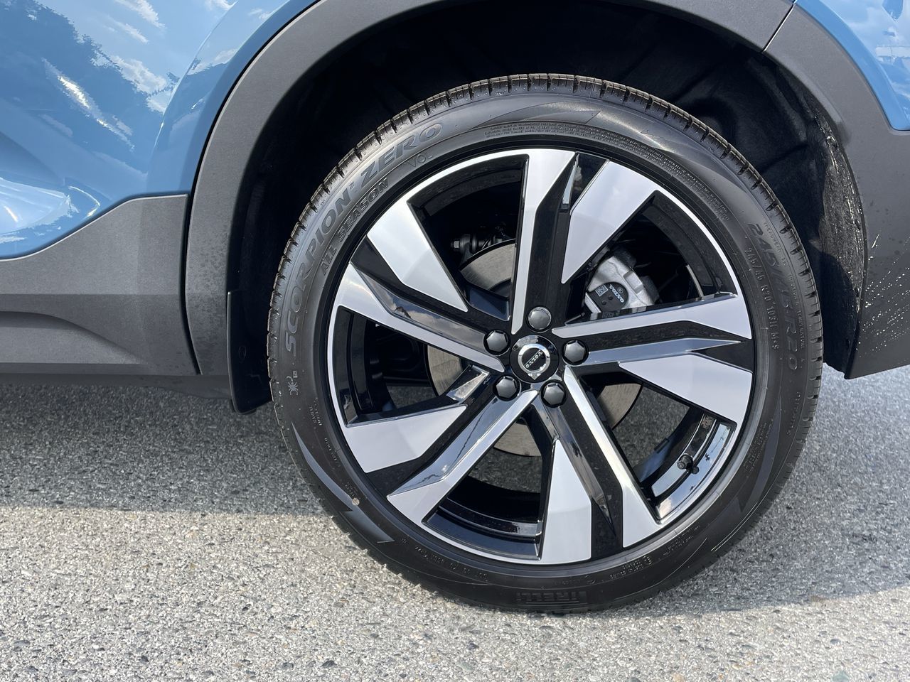 Volvo XC40  2023 à Richmond, Colombie-Britannique