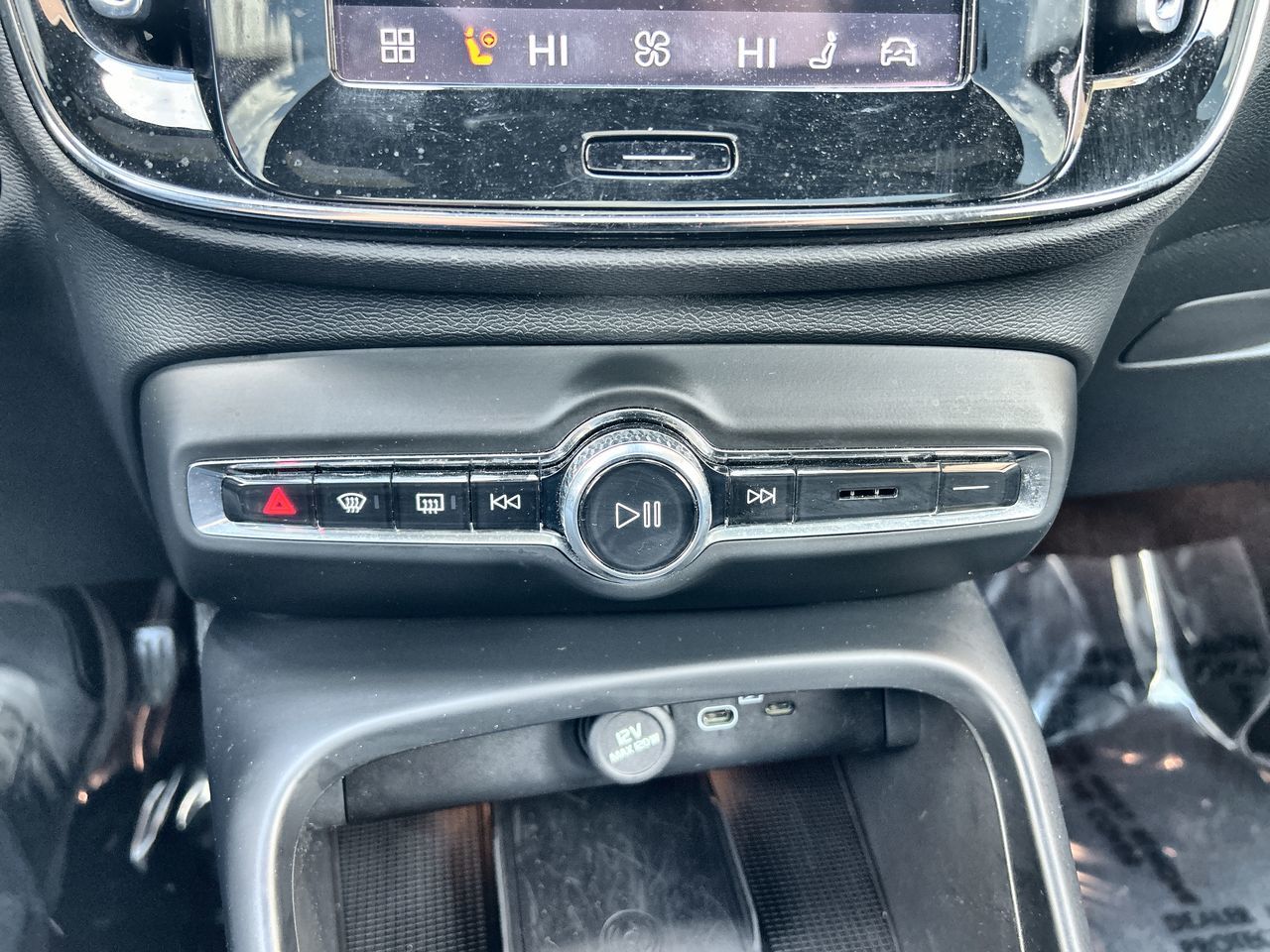 Volvo XC40  2023 à Richmond, Colombie-Britannique