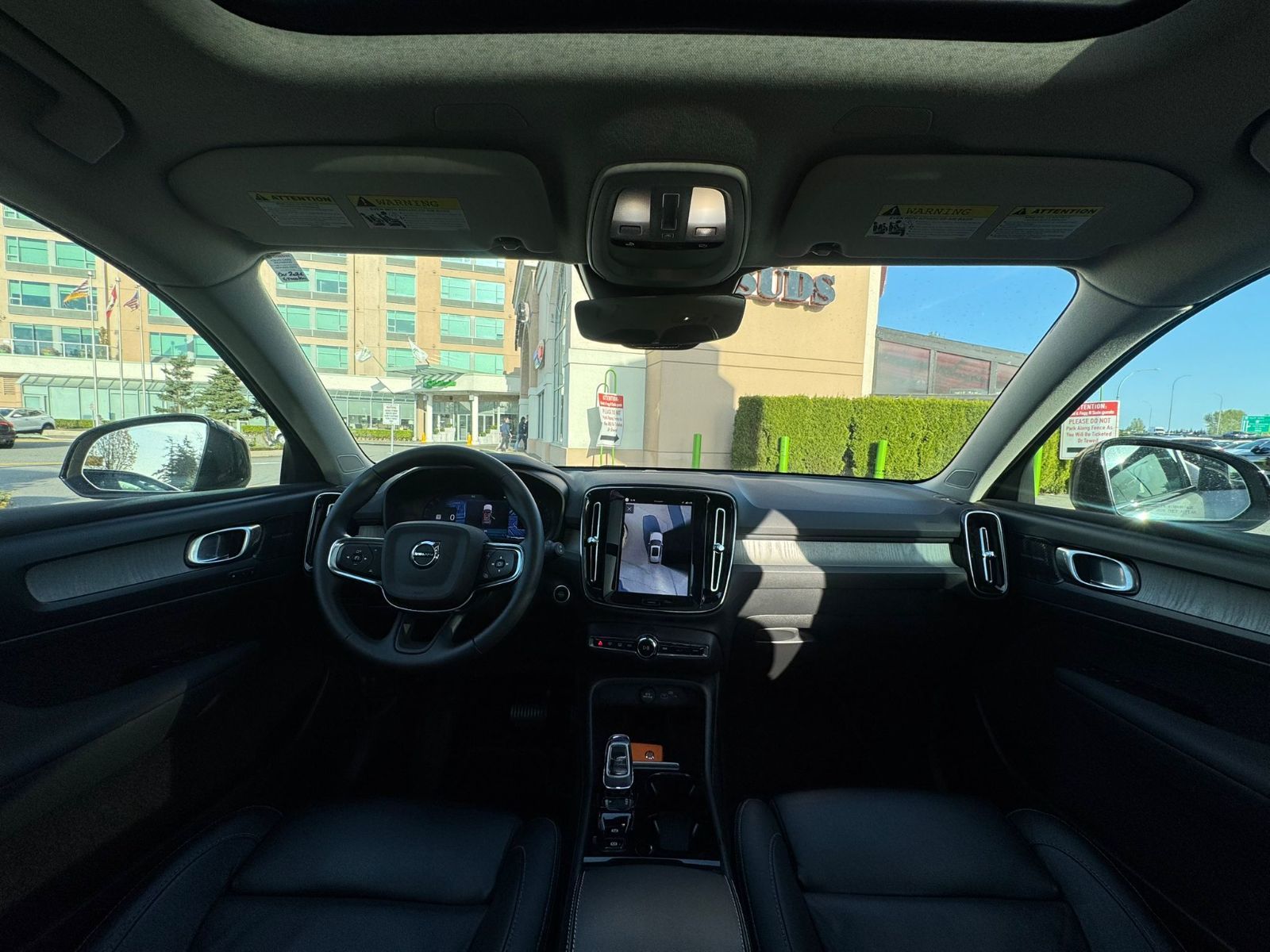 2023 Volvo XC40 in Richmond, British Columbia