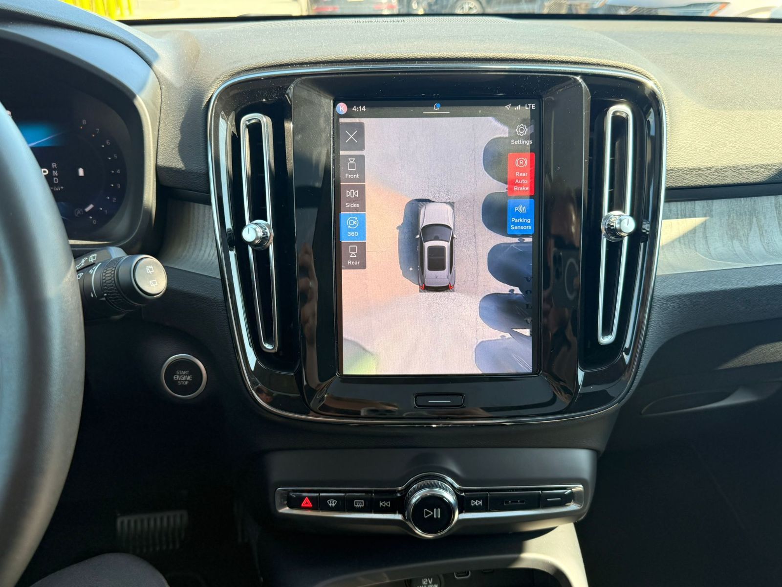 2024 Volvo XC40 in Richmond, British Columbia