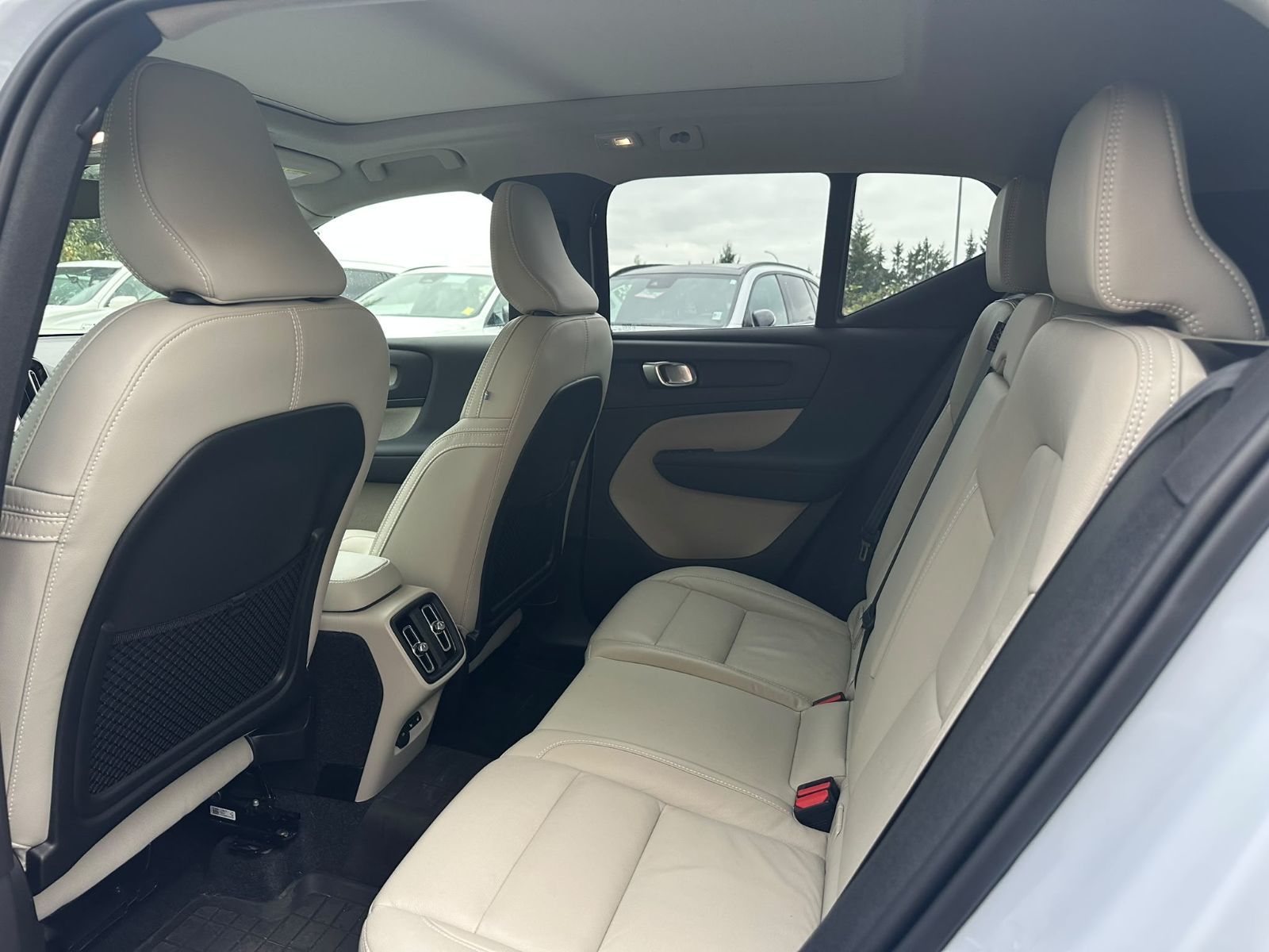 Volvo XC40  2024 à Richmond, Colombie-Britannique