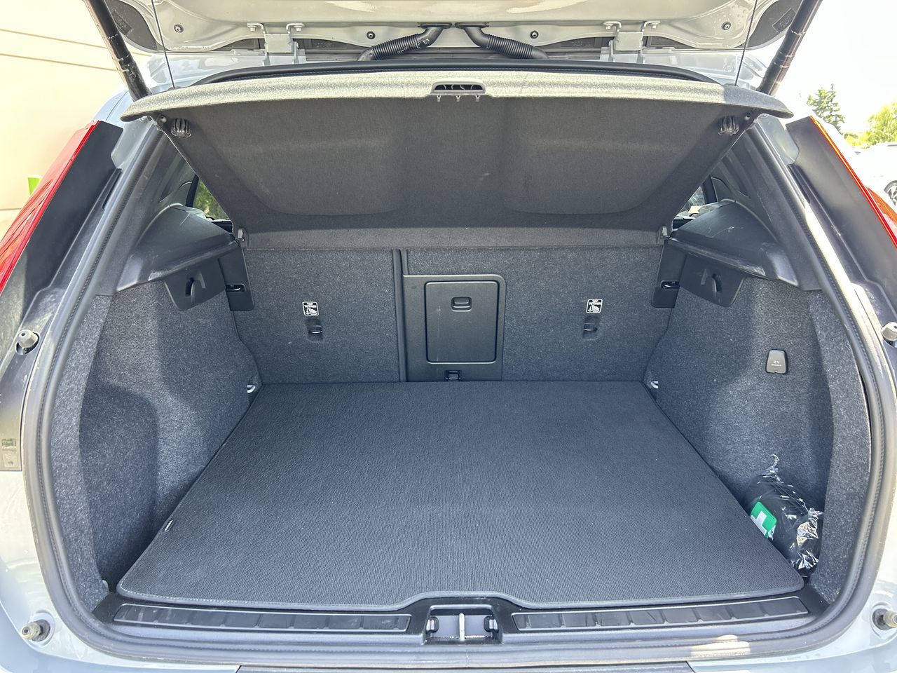 2025 Volvo XC40 in Richmond, British Columbia