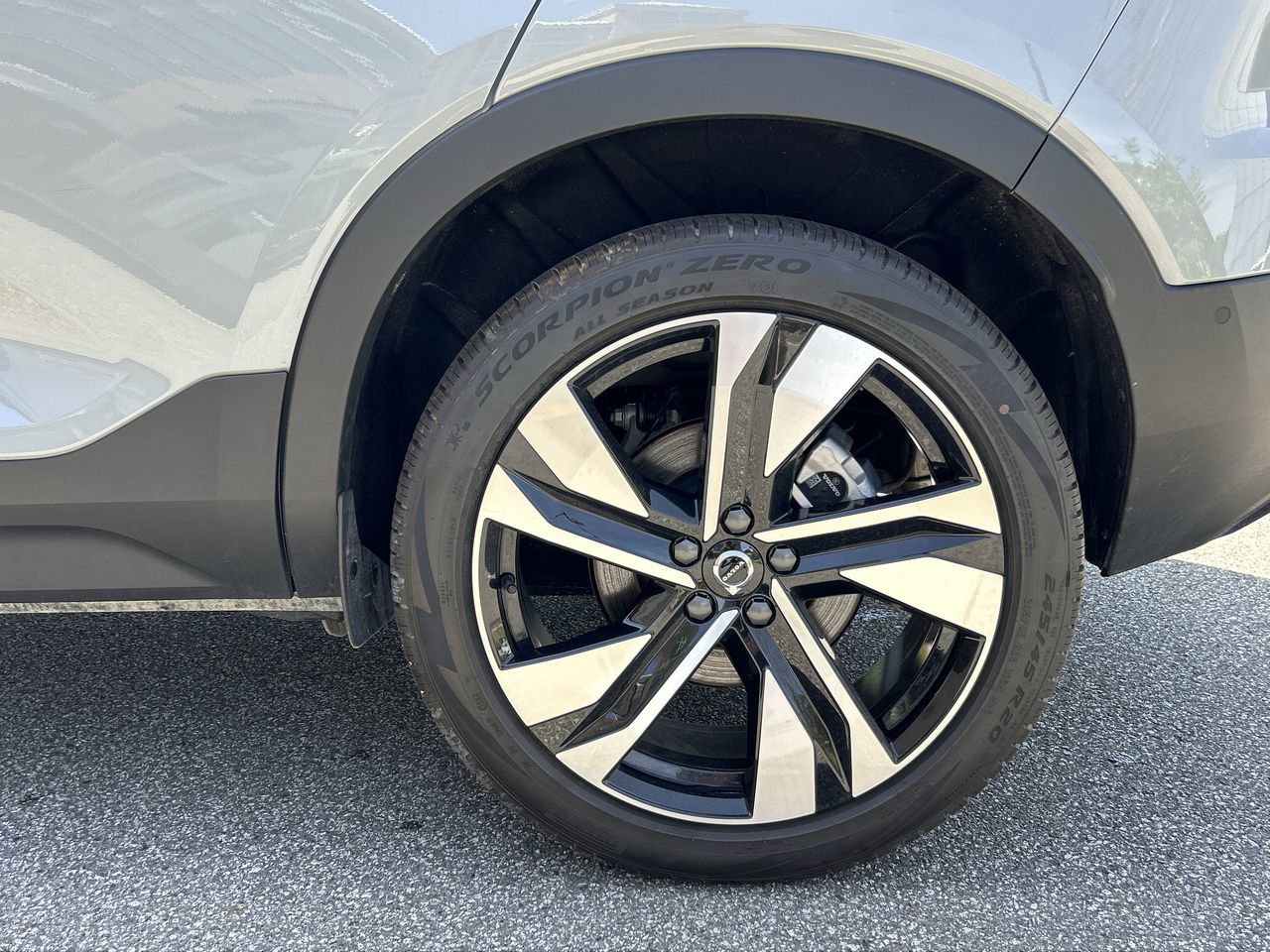 2025 Volvo XC40 in Richmond, British Columbia