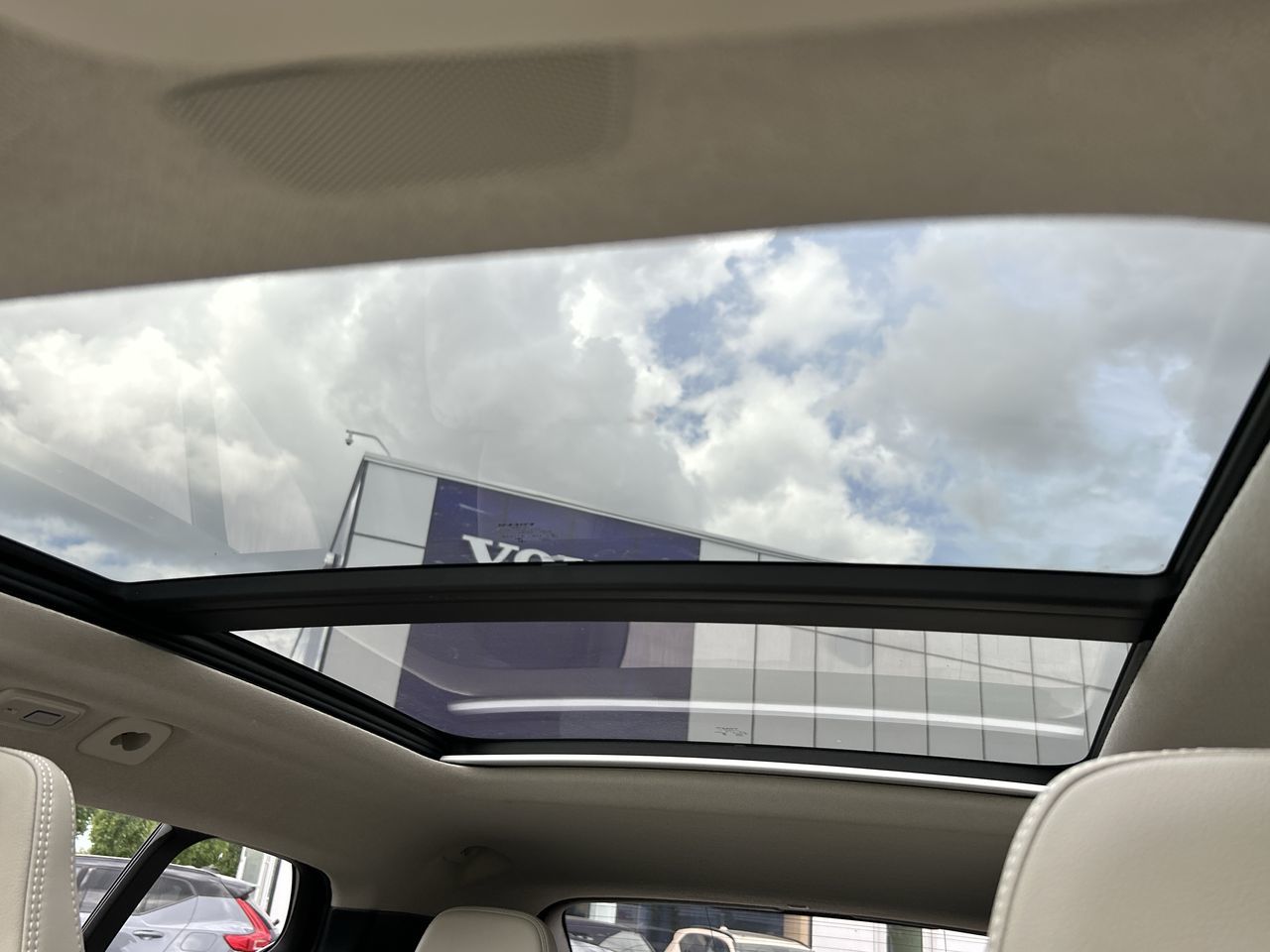 2025 Volvo XC40 in Richmond, British Columbia