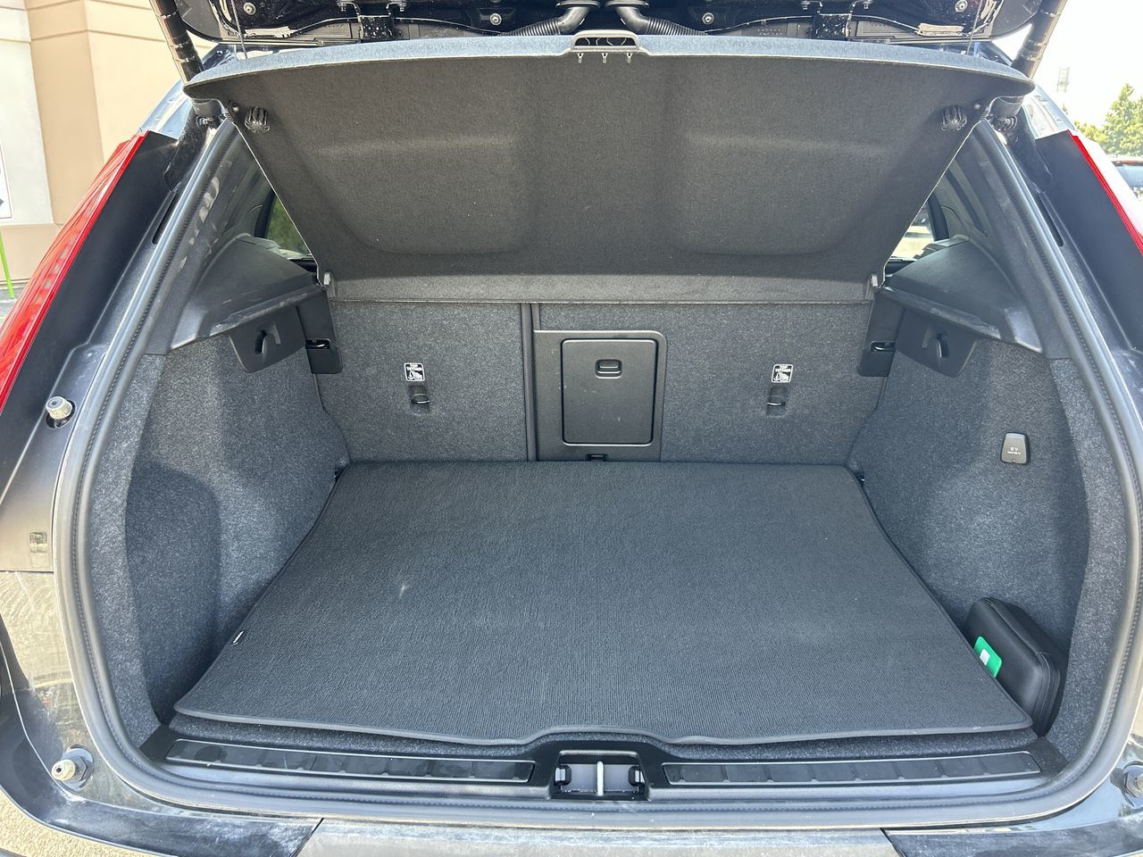 2025 Volvo XC40 in Richmond, British Columbia