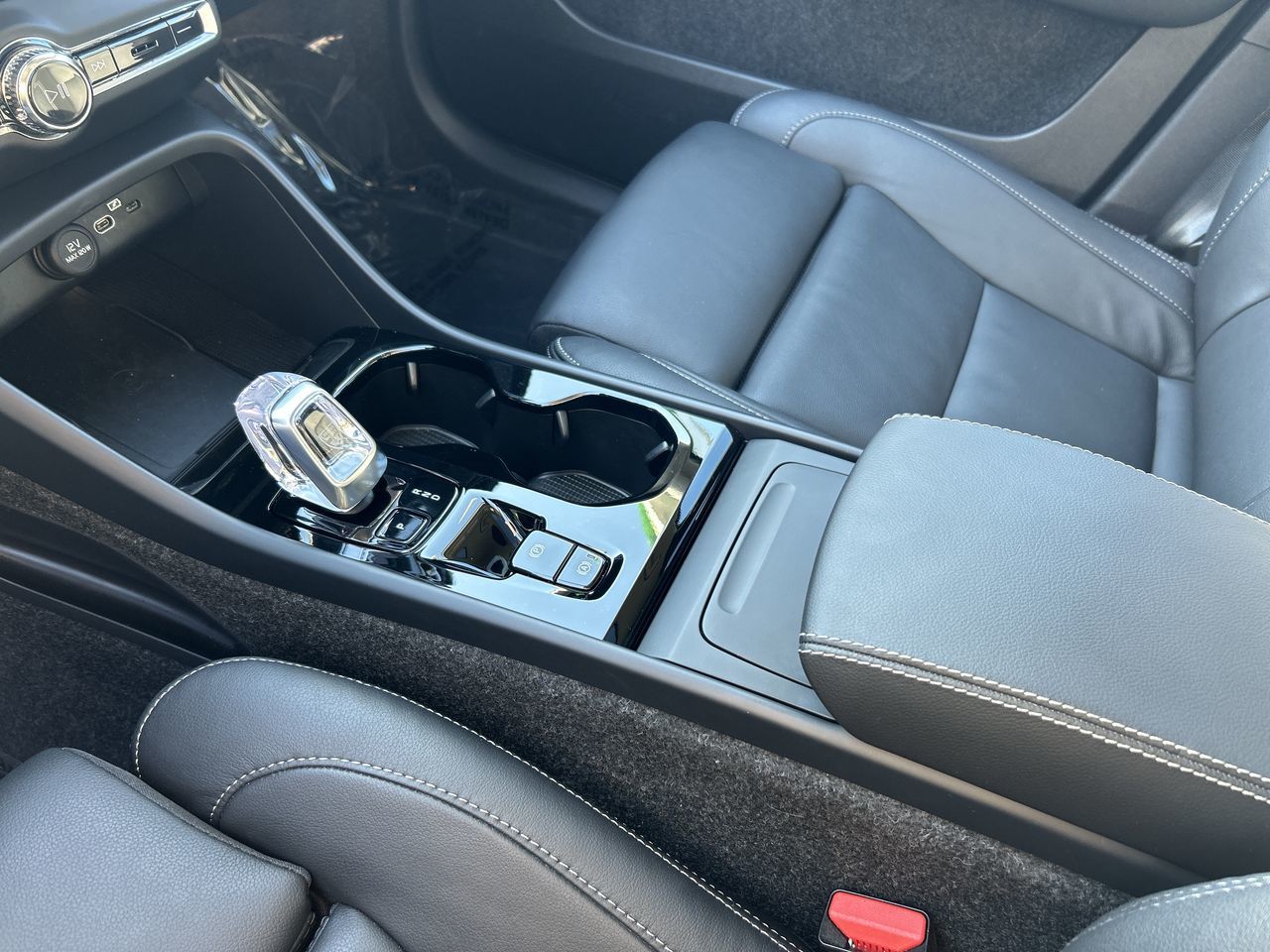 2025 Volvo XC40 in Richmond, British Columbia