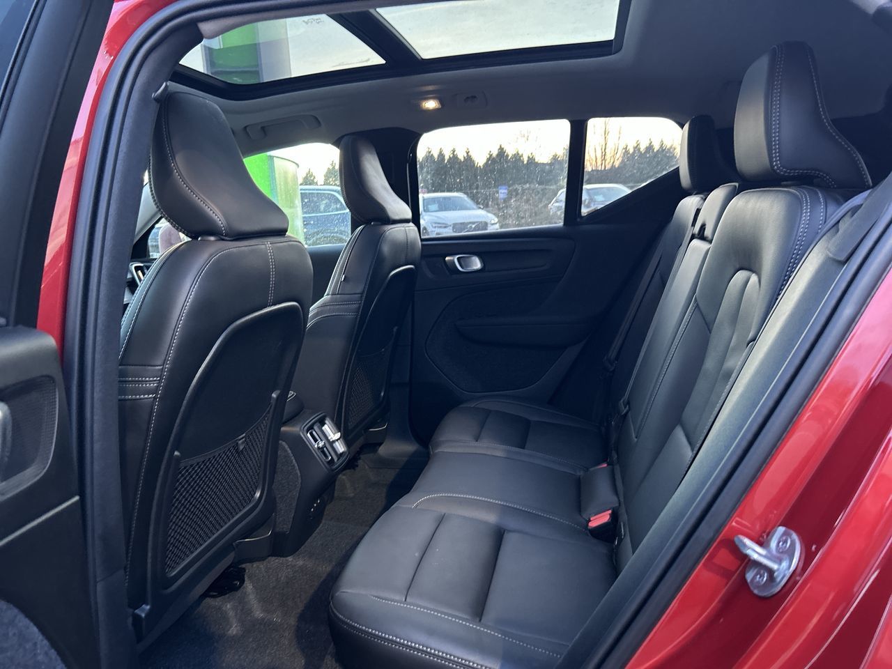 Volvo XC40  2025 à Richmond, Colombie-Britannique