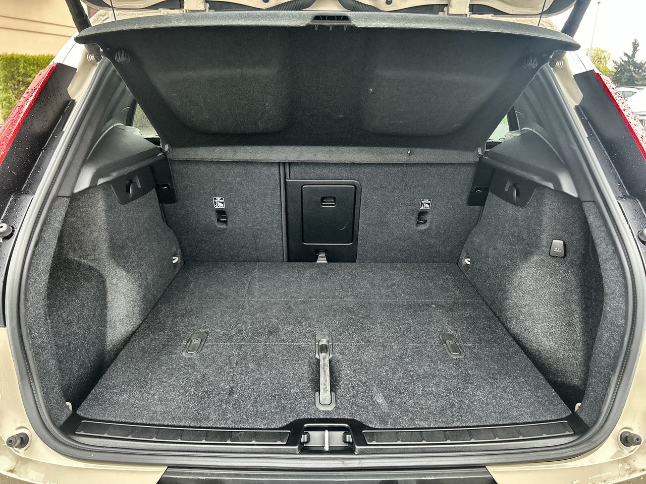 2025 Volvo XC40 in Richmond, British Columbia