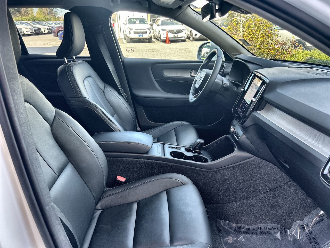 2025 Volvo XC40 in Richmond, British Columbia