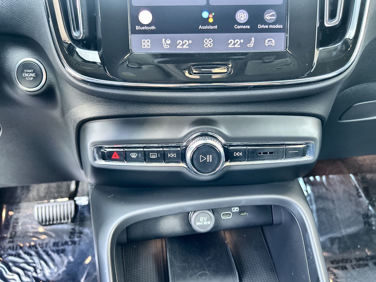 2025 Volvo XC40 in Richmond, British Columbia