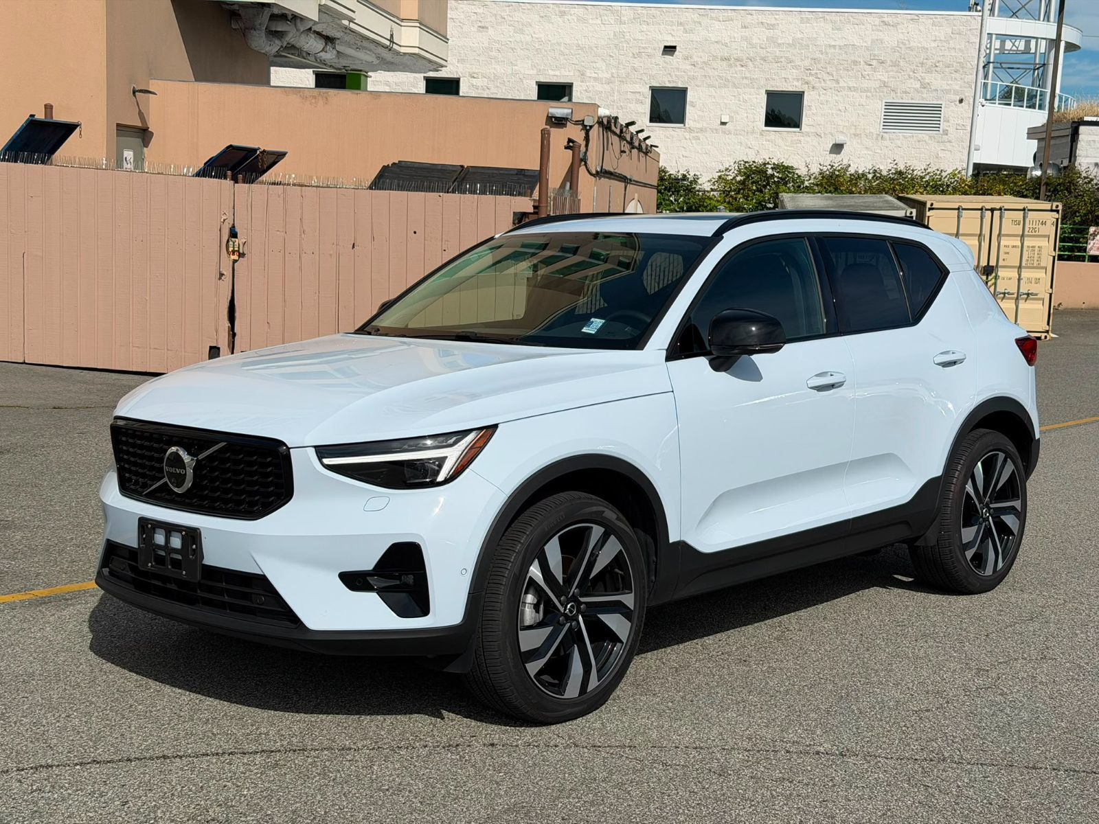 2025 Volvo XC40 in Richmond, British Columbia