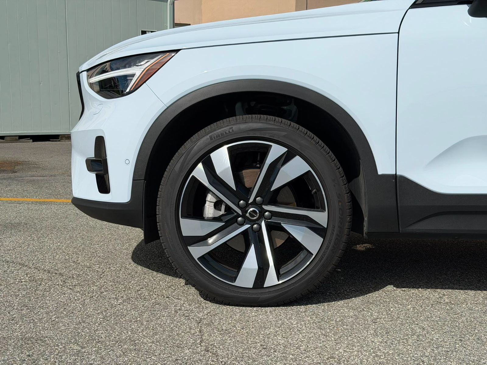 2025 Volvo XC40 in Richmond, British Columbia