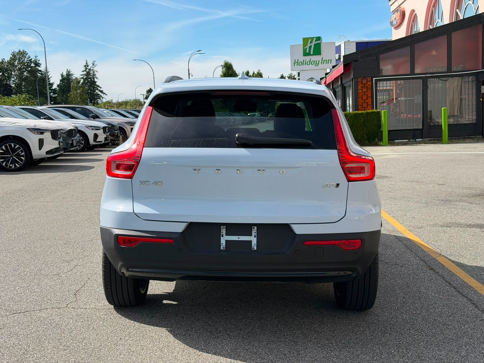 2025 Volvo XC40 in Richmond, British Columbia