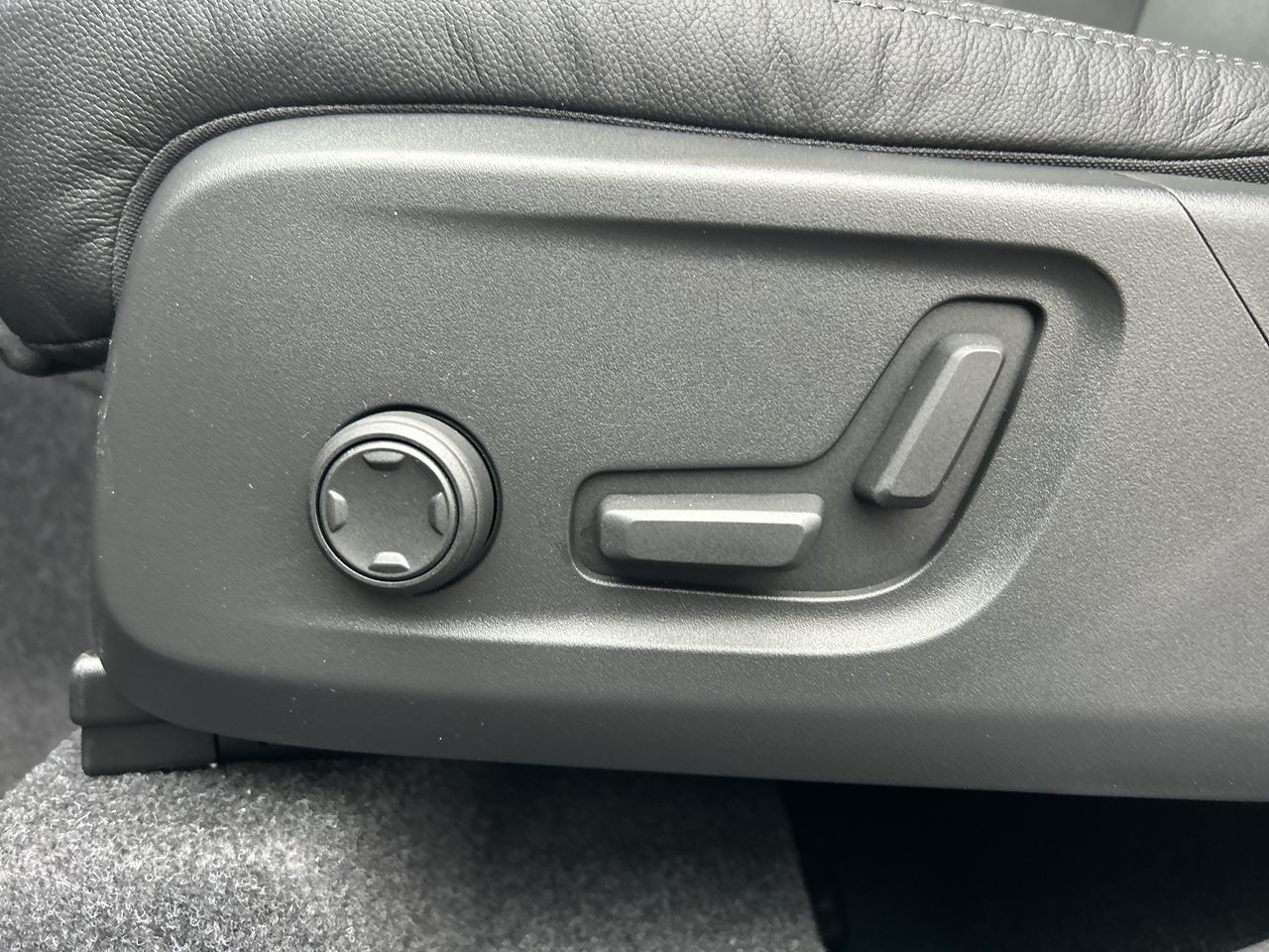 Volvo XC40  2026 à Richmond, Colombie-Britannique