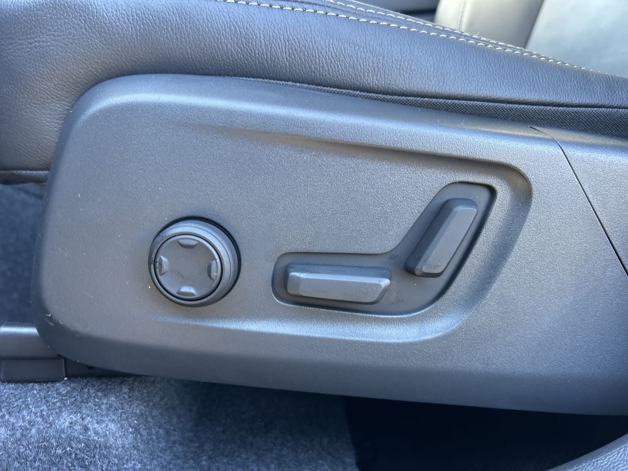 2026 Volvo XC40 in Richmond, British Columbia