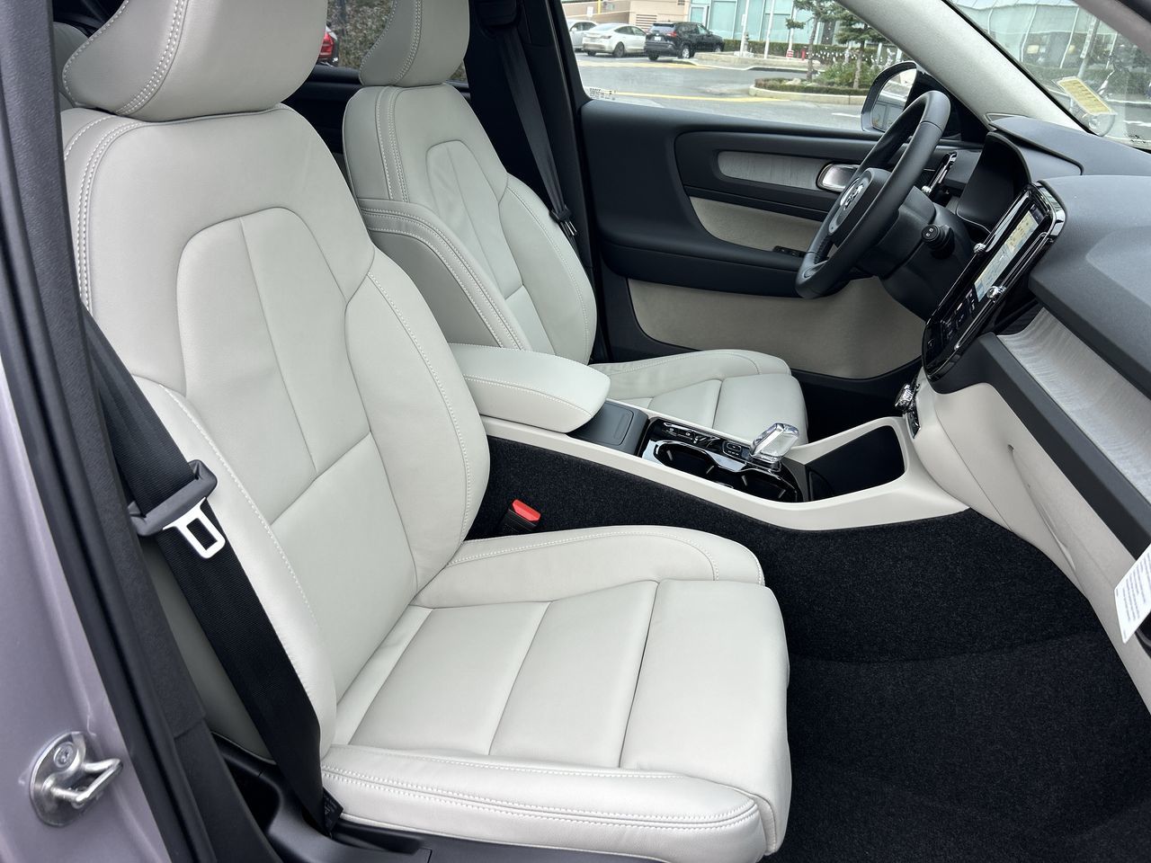 2026 Volvo XC40 in Richmond, British Columbia