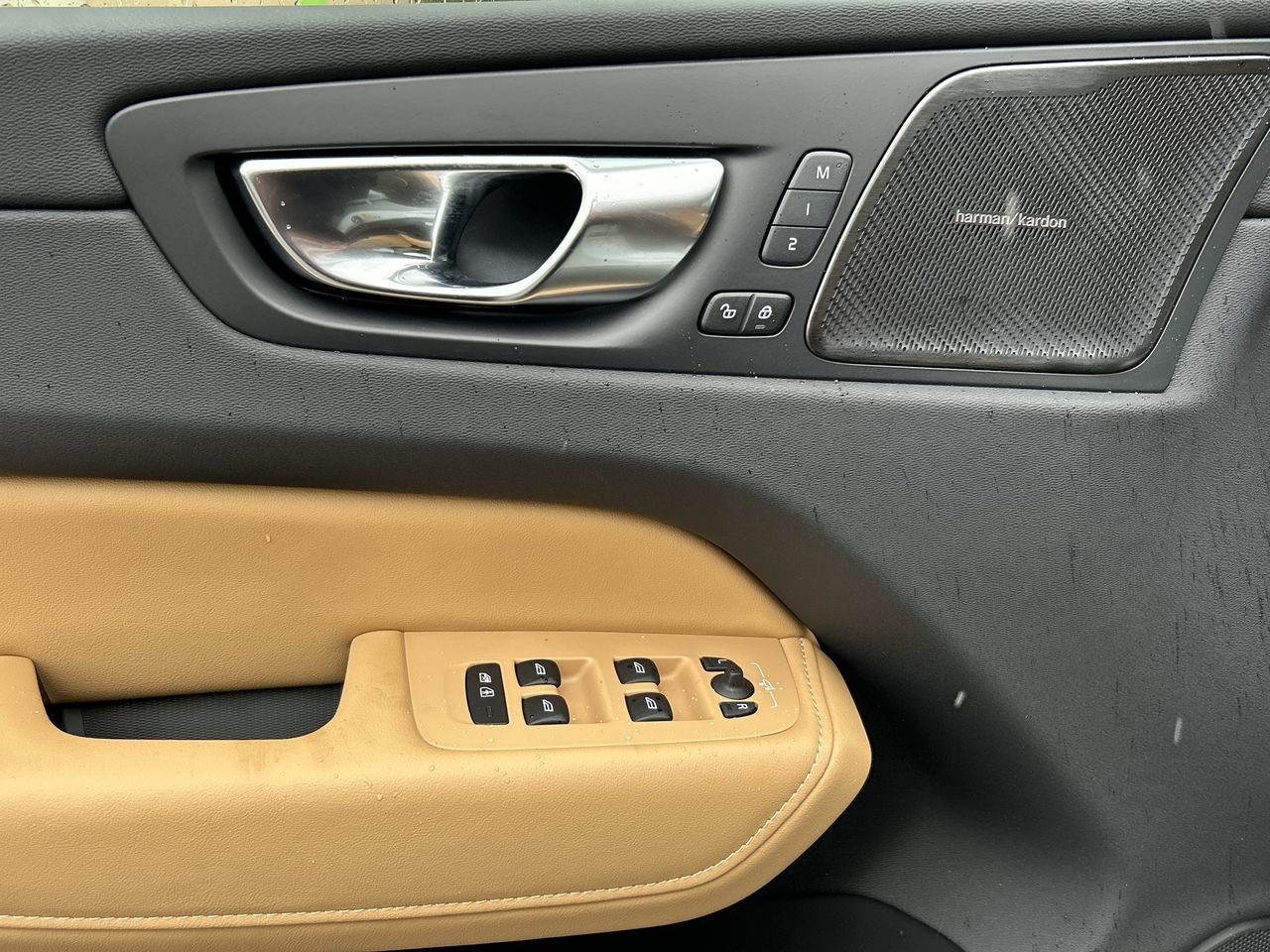 2025 Volvo XC60 Plug-in Hybrid in Richmond, British Columbia