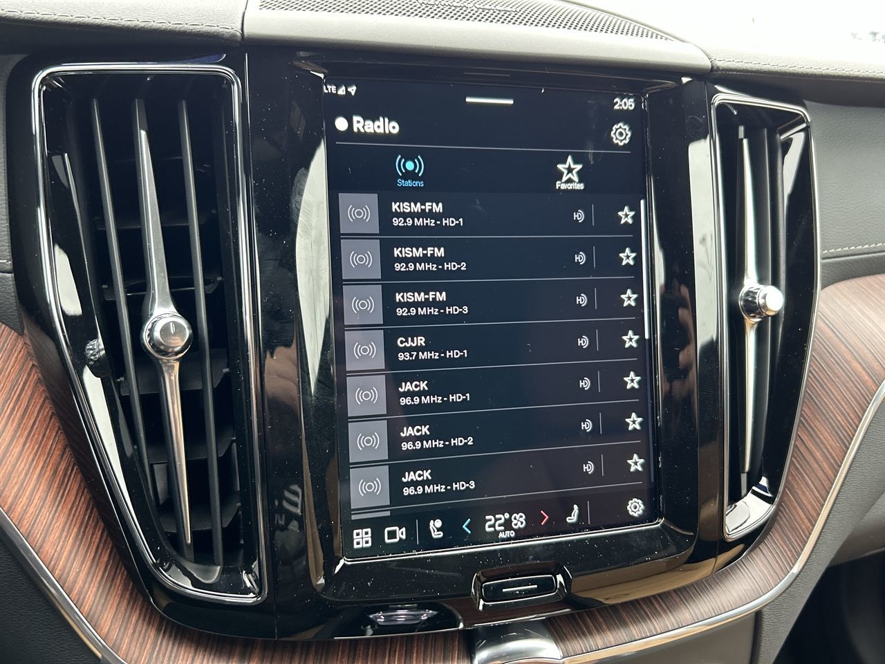 2025 Volvo XC60 Plug-in Hybrid in Richmond, British Columbia