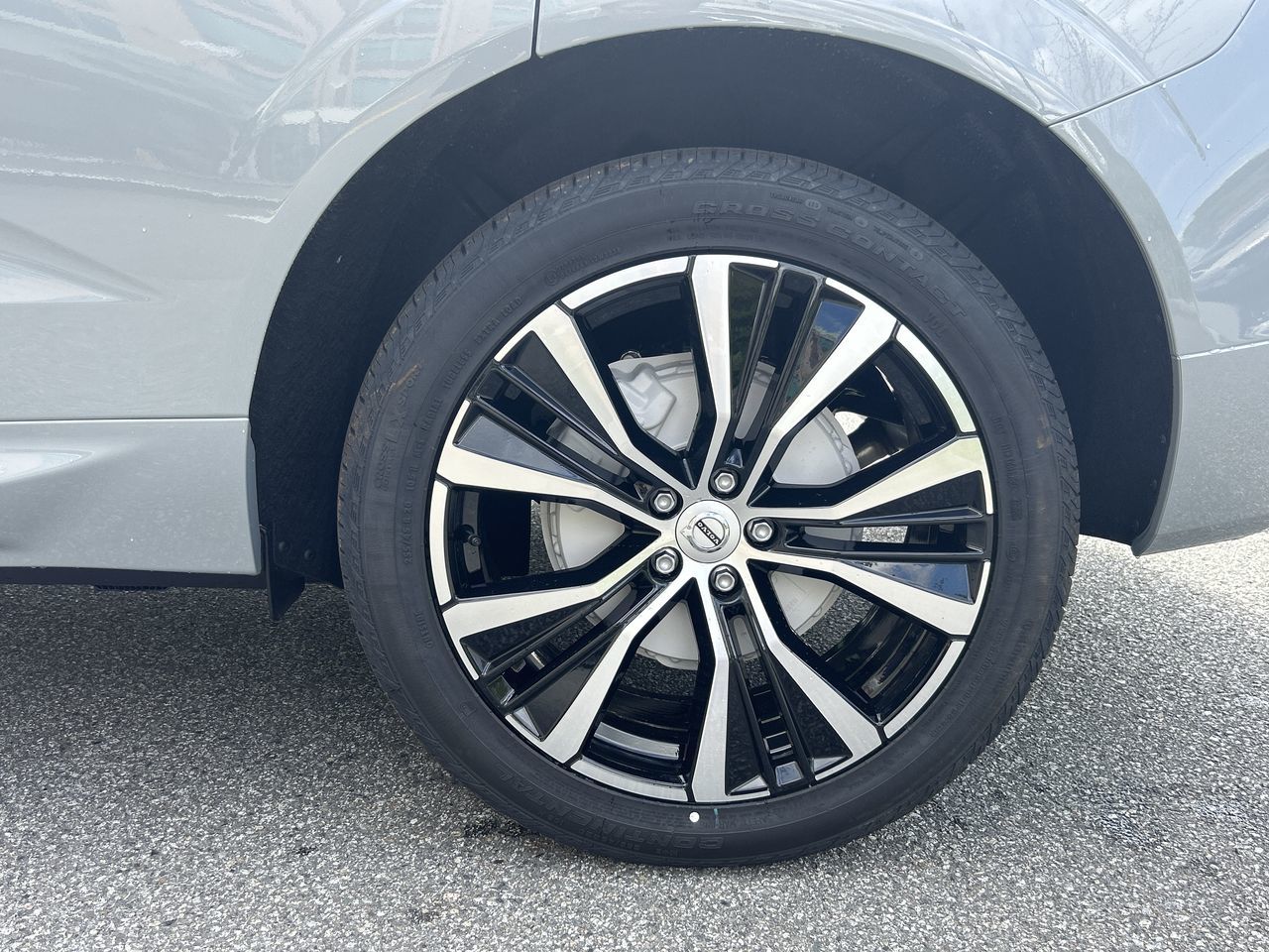 2025 Volvo XC60 Plug-in Hybrid in Richmond, British Columbia