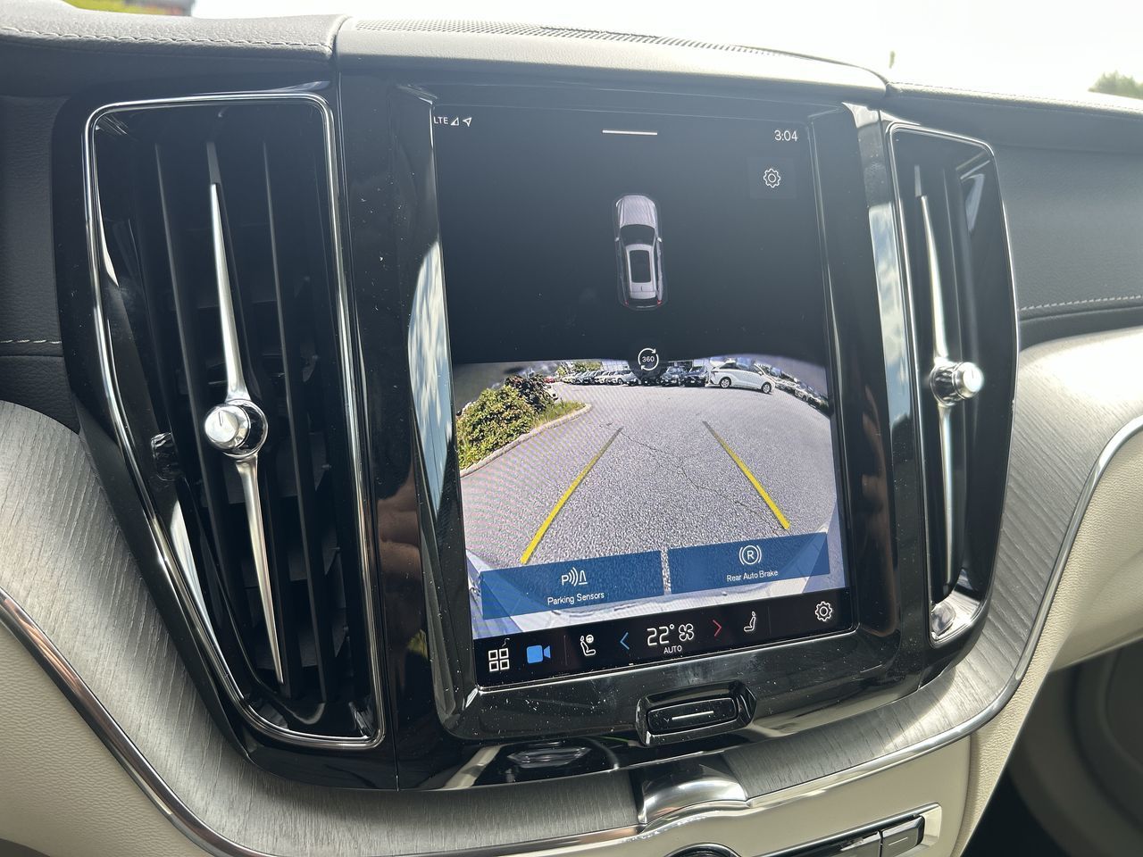 2025 Volvo XC60 Plug-in Hybrid in Richmond, British Columbia