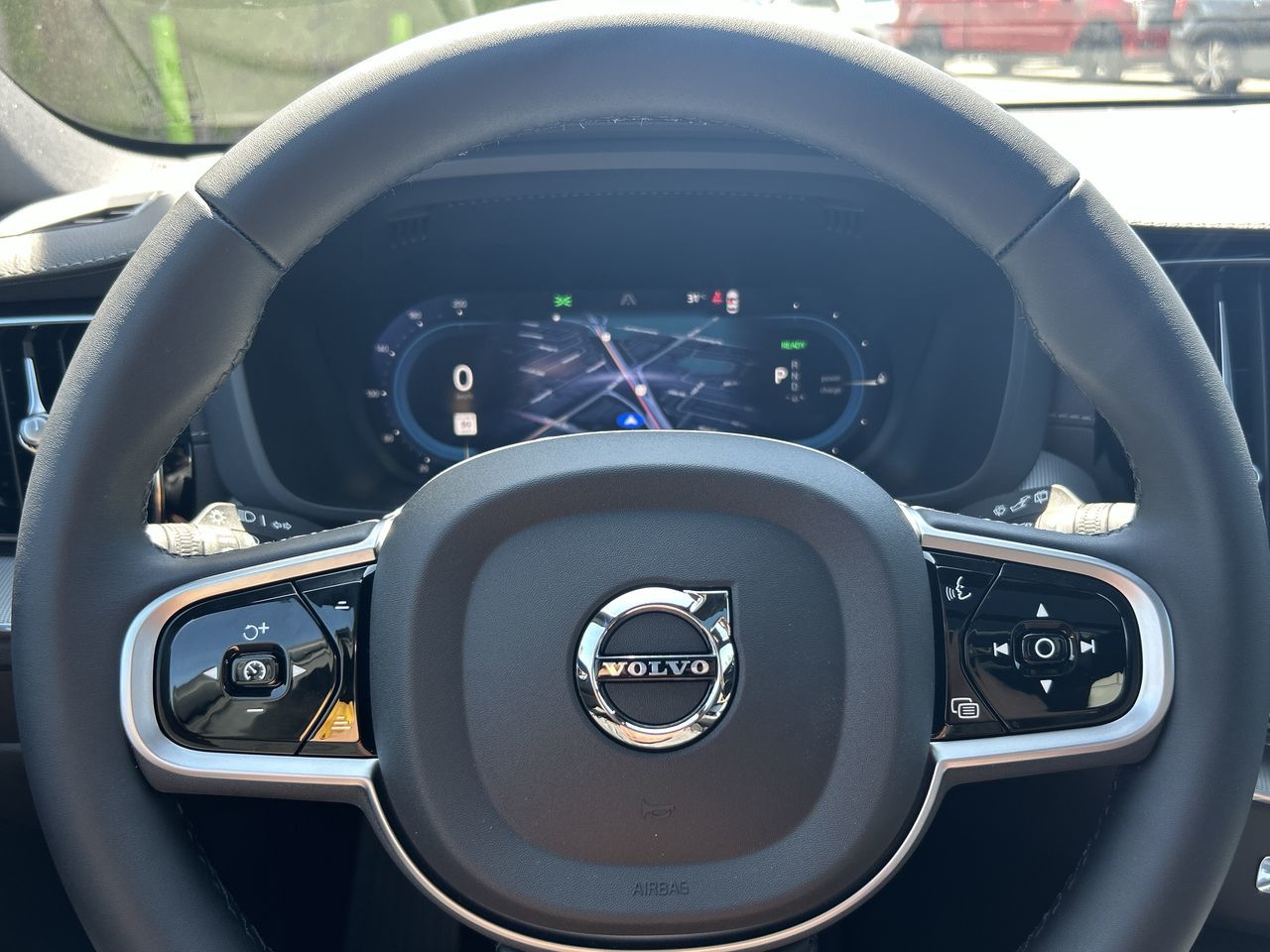 2025 Volvo XC60 Plug-in Hybrid in Richmond, British Columbia