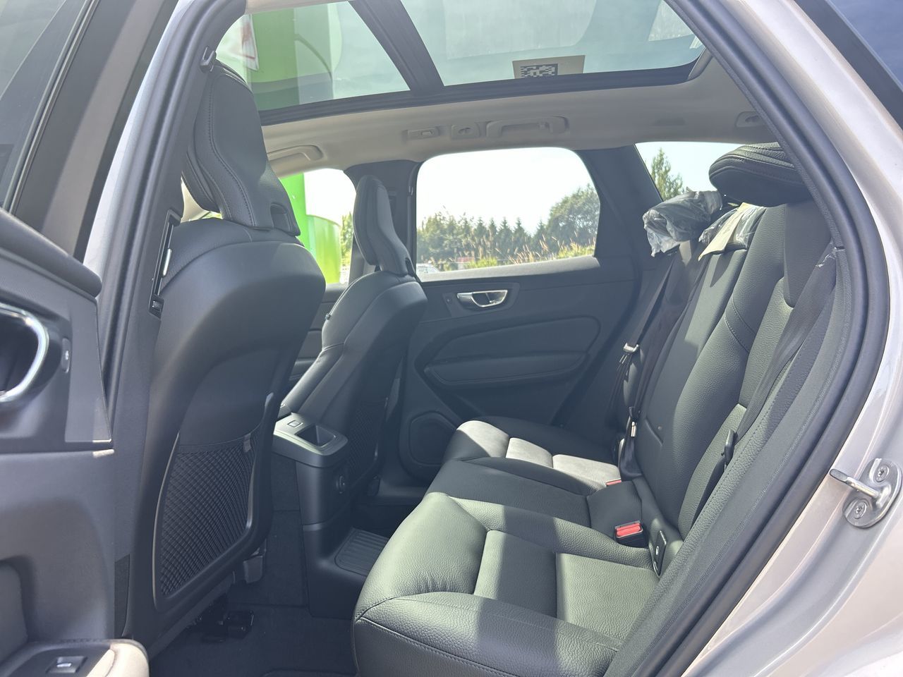 2025 Volvo XC60 Plug-in Hybrid in Richmond, British Columbia
