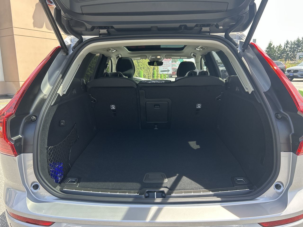2025 Volvo XC60 Plug-in Hybrid in Richmond, British Columbia
