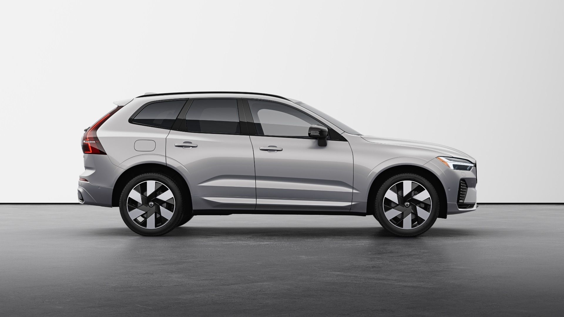 2025 Volvo XC60 Plug-in Hybrid in Richmond, British Columbia
