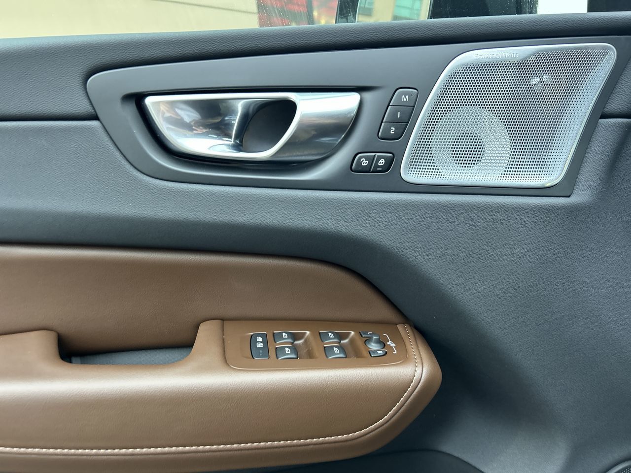 2025 Volvo XC60 Plug-In Hybrid in Richmond, British Columbia