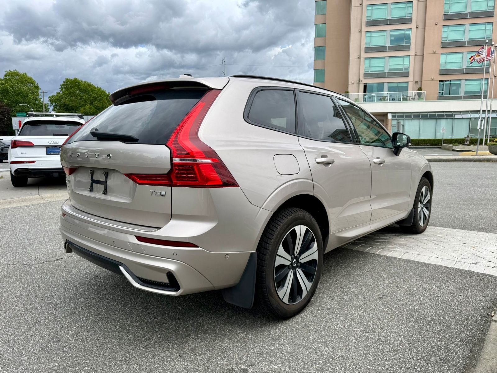 Volvo XC60 Plug-In Hybrid  2025 à Richmond, Colombie-Britannique