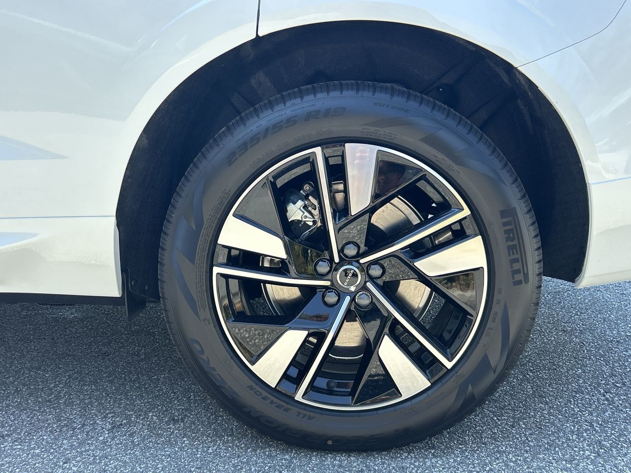 2026 Volvo XC60 Plug-in hybrid in Richmond, British Columbia