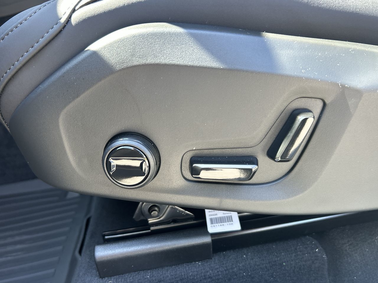 2026 Volvo XC60 Plug-in hybrid in Richmond, British Columbia