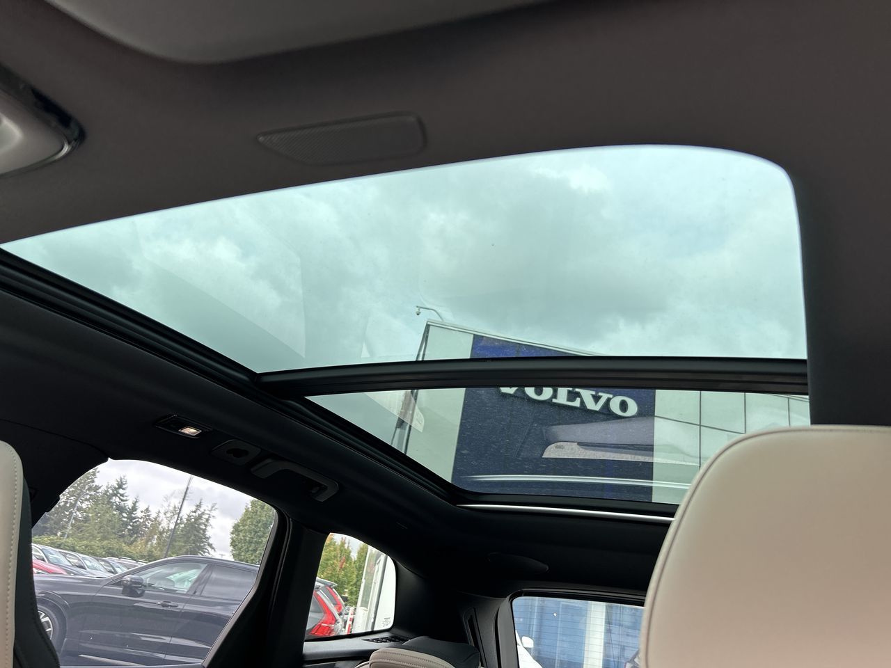 2026 Volvo XC60 Plug-in hybrid in Richmond, British Columbia