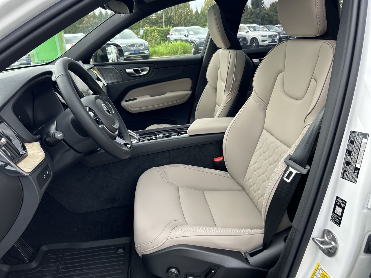 2026 Volvo XC60 Plug-in hybrid in Richmond, British Columbia