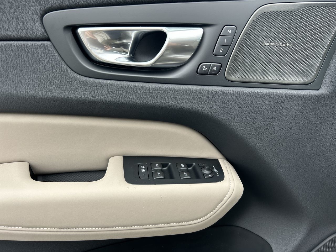 2026 Volvo XC60 Plug-in hybrid in Richmond, British Columbia