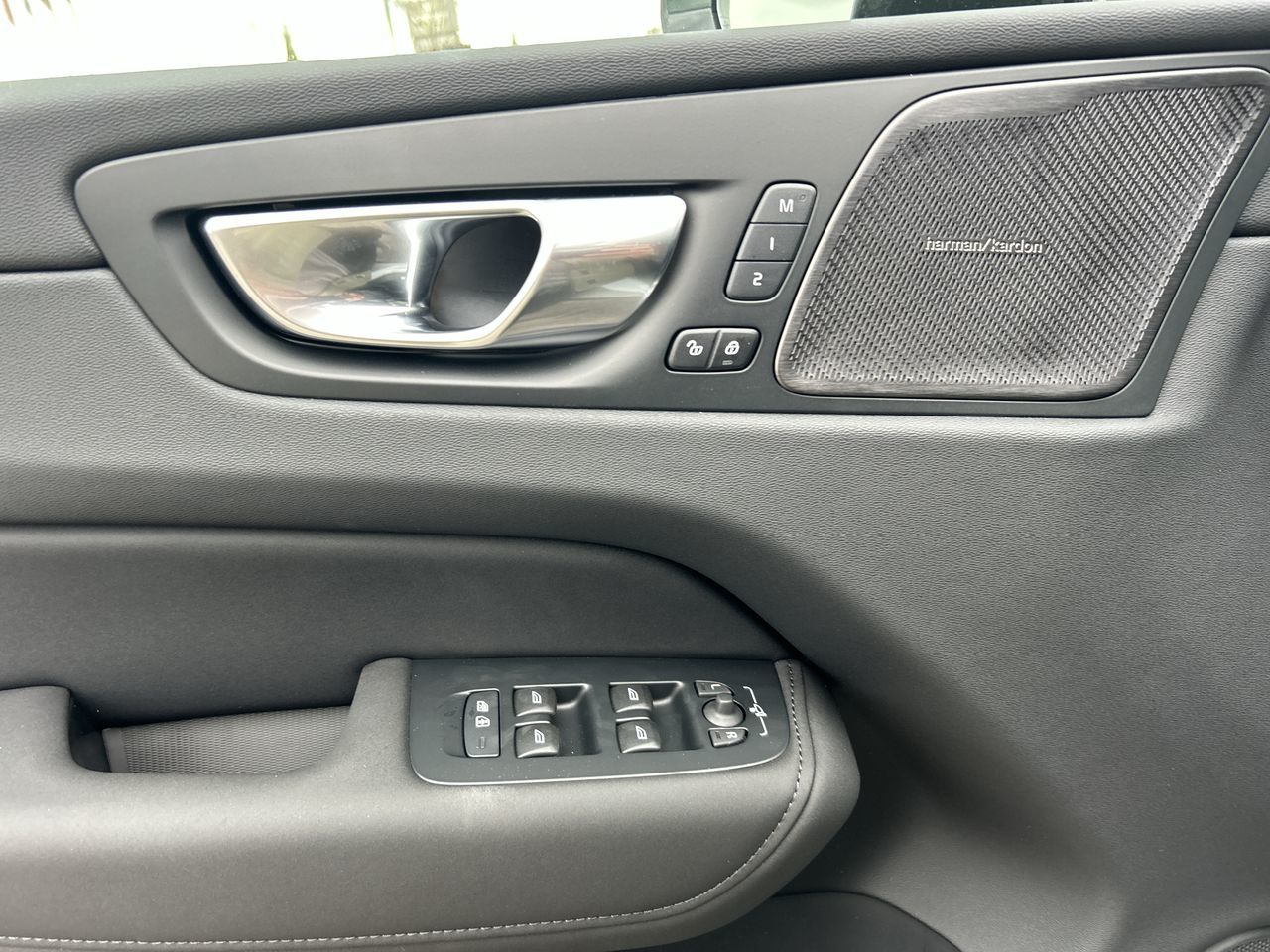 2026 Volvo XC60 Plug-in hybrid in Richmond, British Columbia