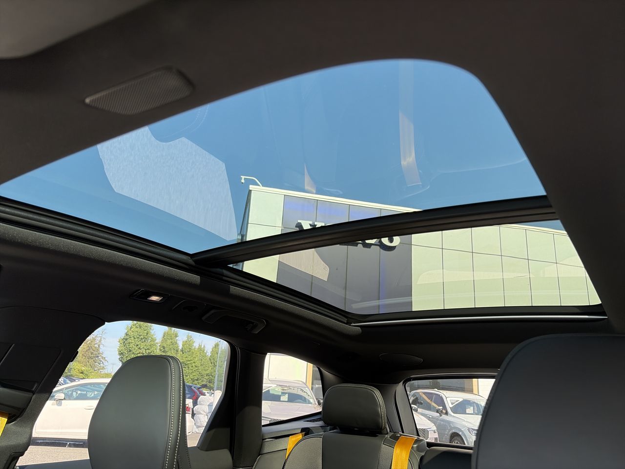 2026 Volvo XC60 Plug-In Hybrid in Richmond, British Columbia