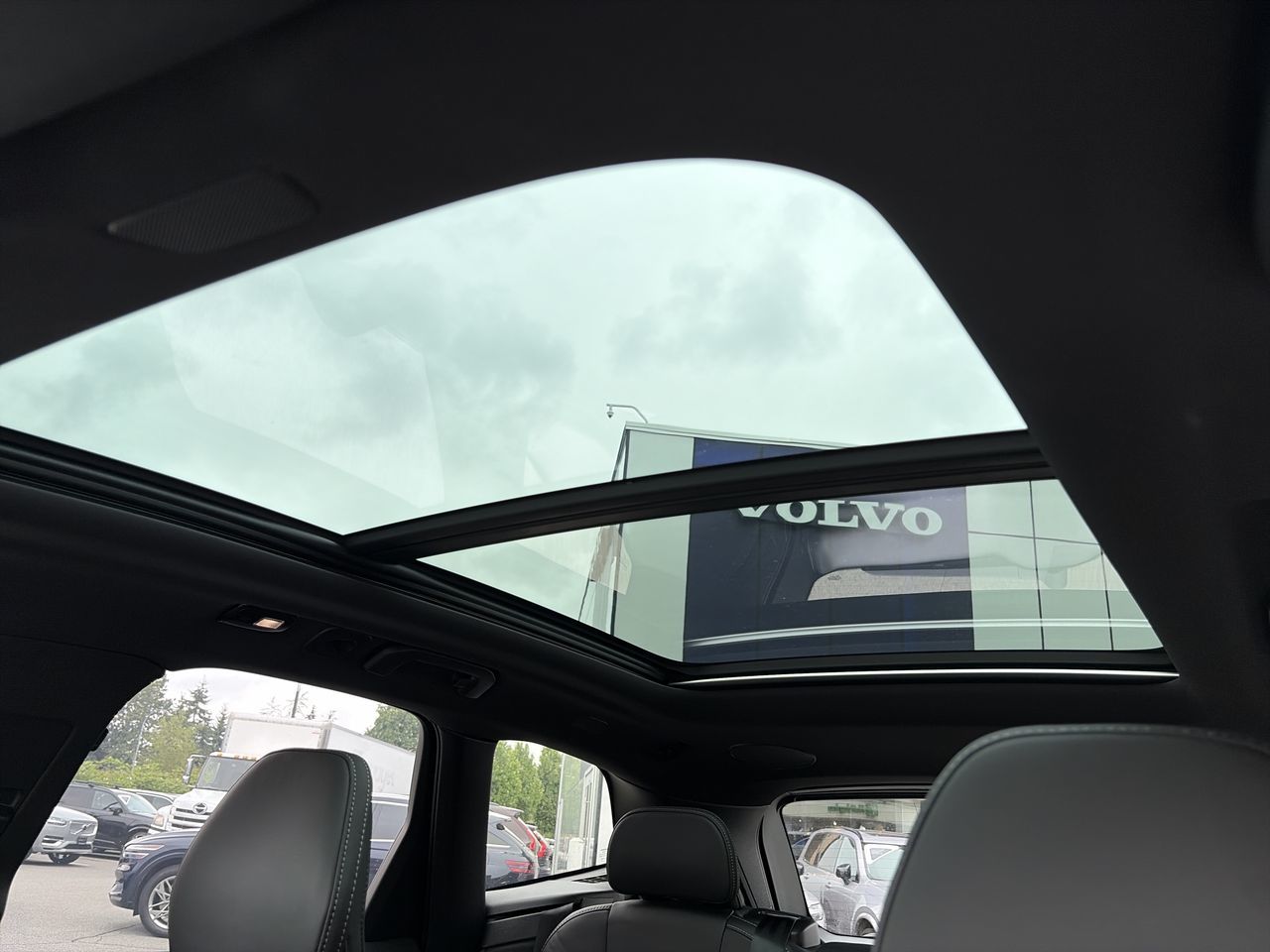 2026 Volvo XC60 Plug-In Hybrid in Richmond, British Columbia