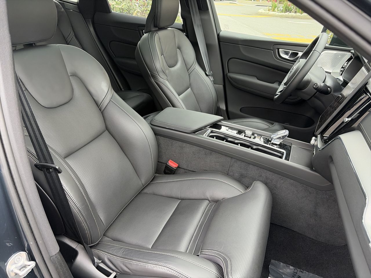 2026 Volvo XC60 Plug-In Hybrid in Richmond, British Columbia
