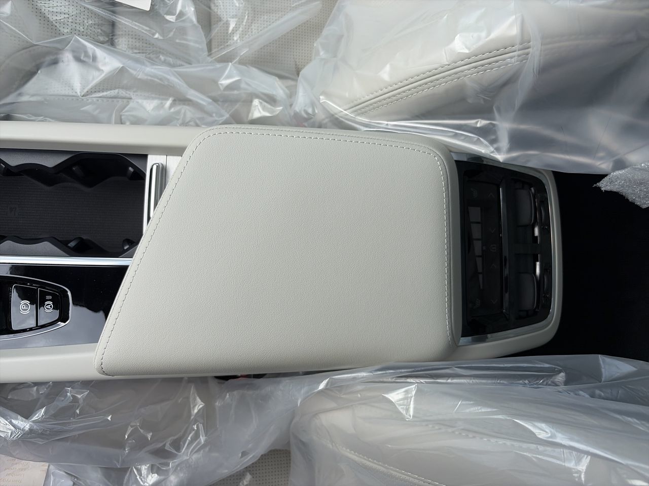 2027 Volvo XC60 in Richmond, British Columbia