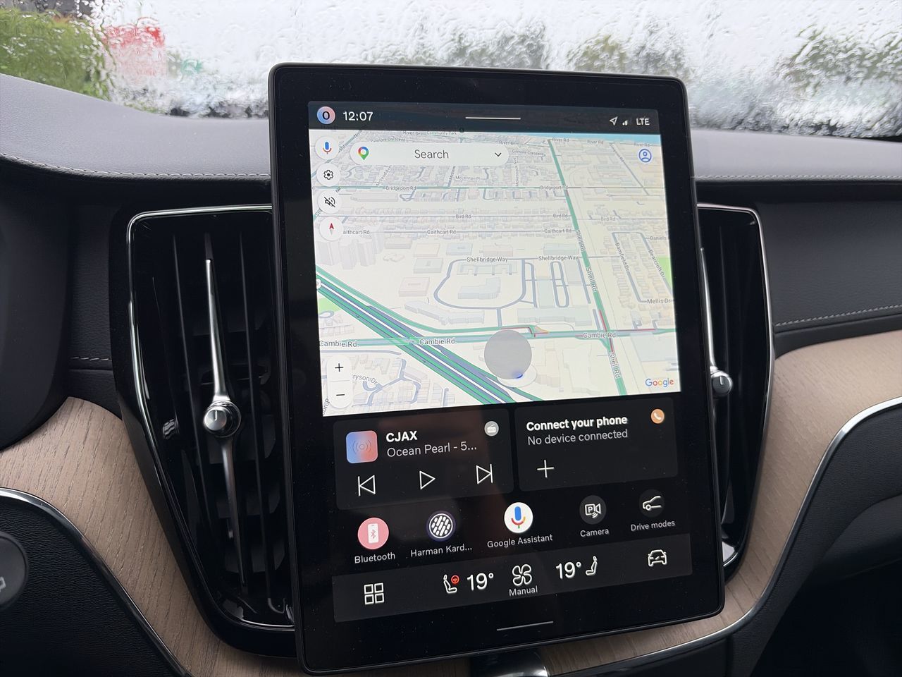 2027 Volvo XC60 Plug-in hybrid in Richmond, British Columbia