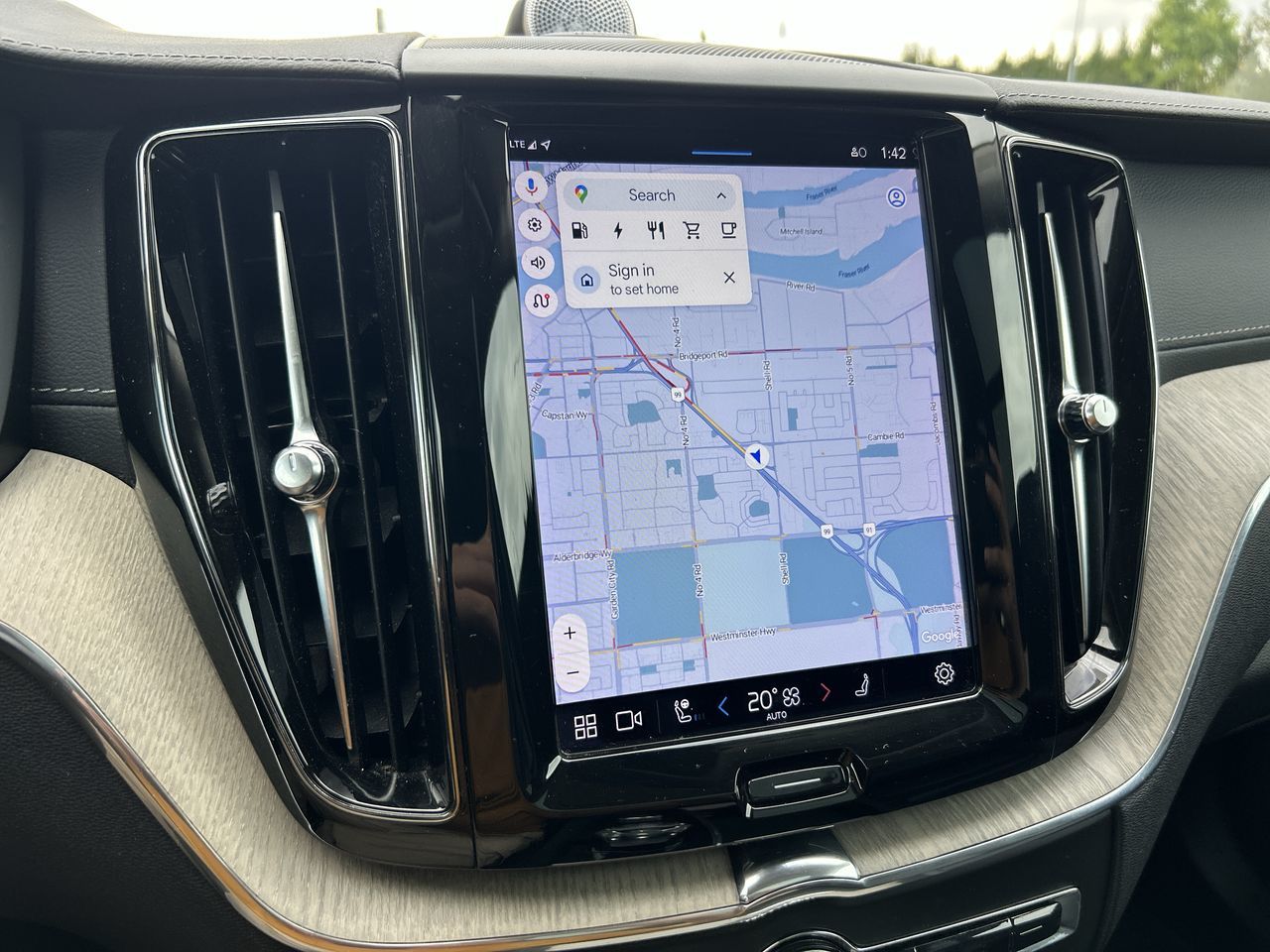 2022 Volvo XC60 Recharge in Richmond, British Columbia