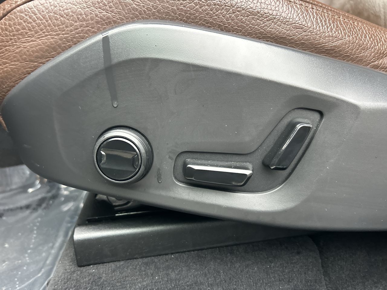 2022 Volvo XC60 Recharge in Richmond, British Columbia