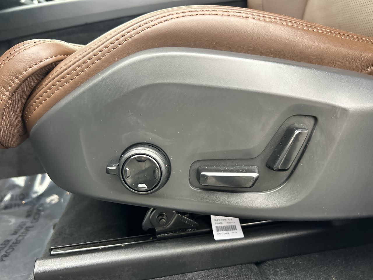 2022 Volvo XC60 Recharge in Richmond, British Columbia