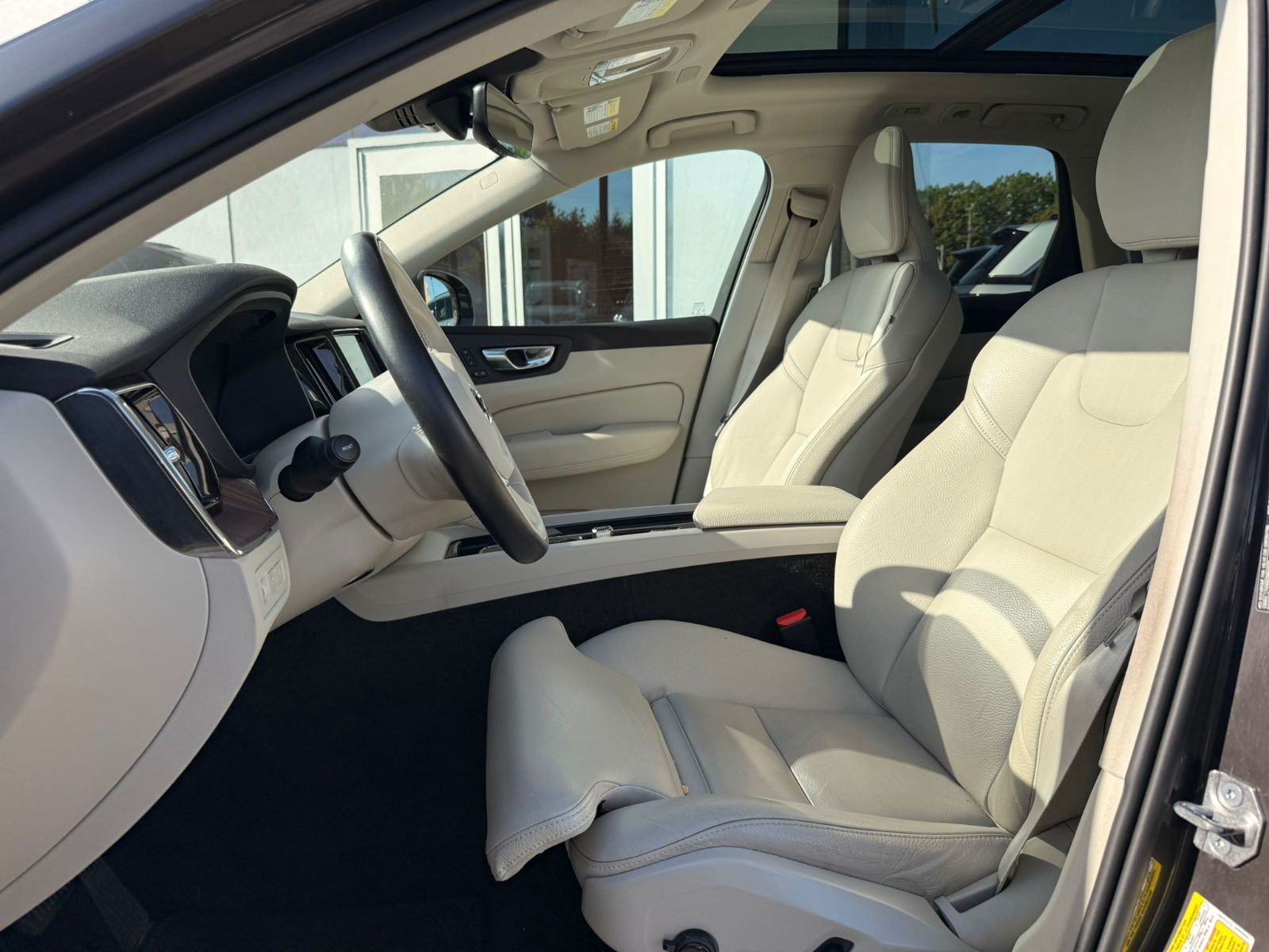 2022 Volvo XC60 Recharge in Richmond, British Columbia