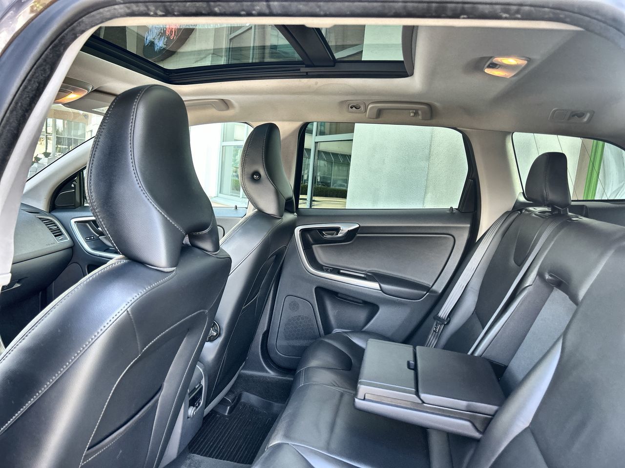 2015 Volvo XC60 in Richmond, British Columbia
