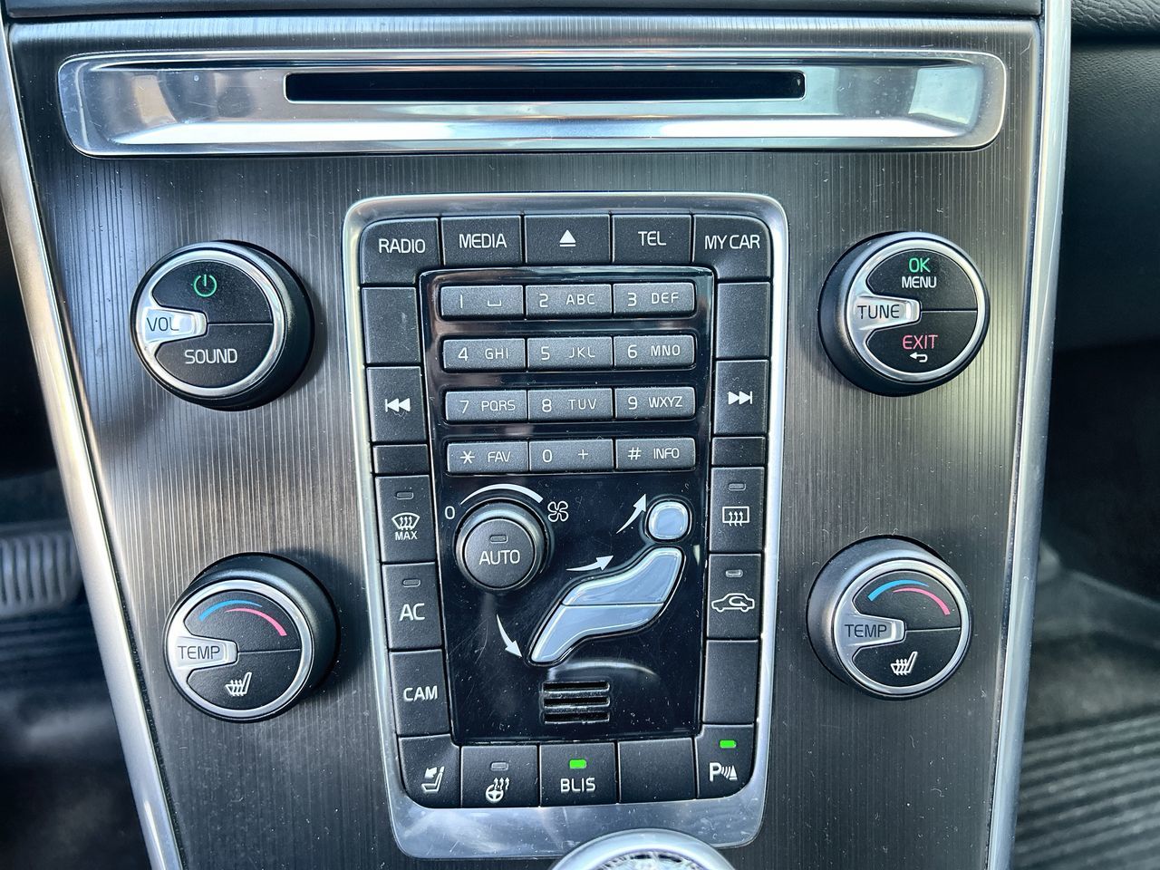 2015 Volvo XC60 in Richmond, British Columbia