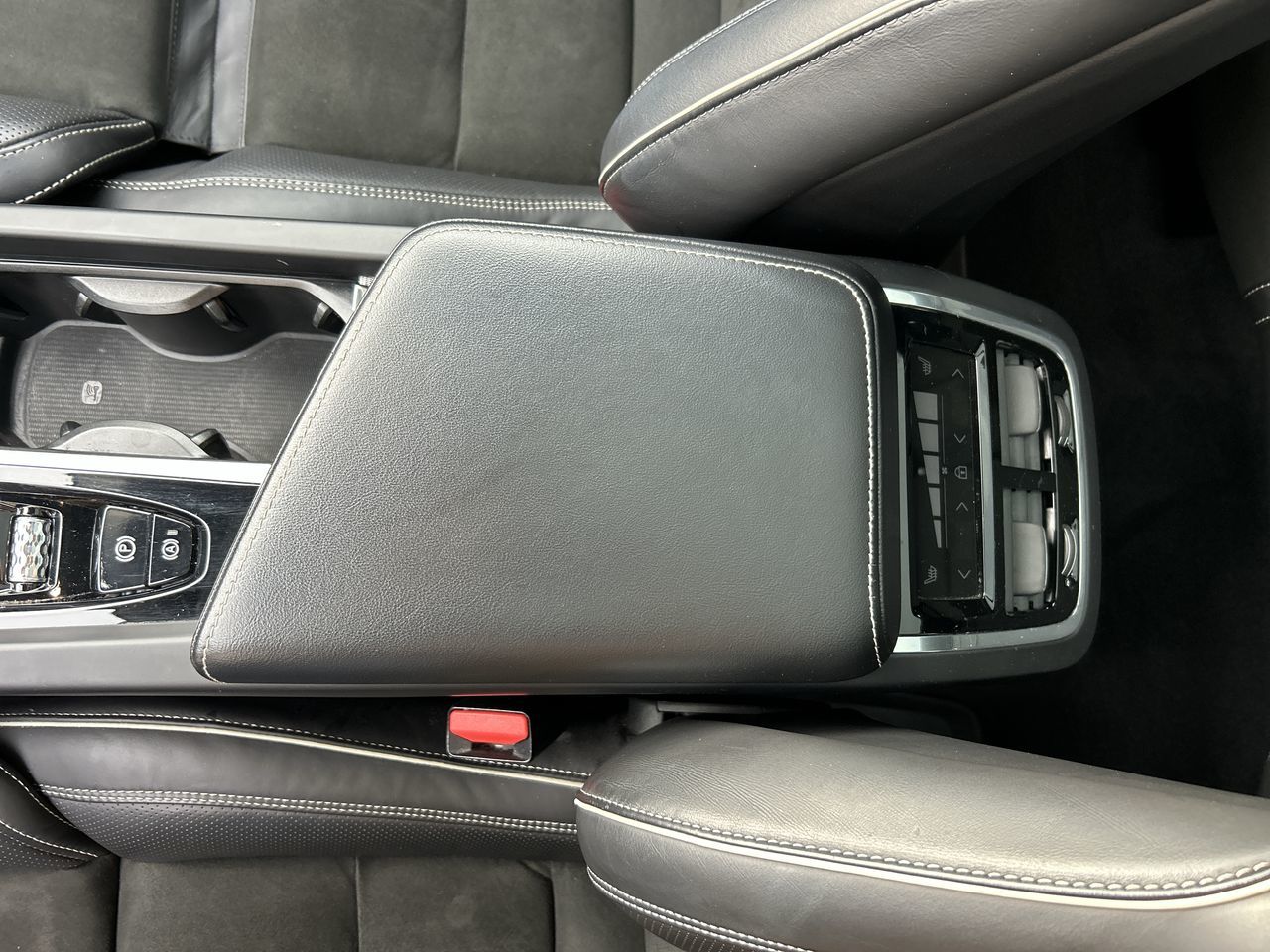 Volvo XC60  2019 à Richmond, Colombie-Britannique